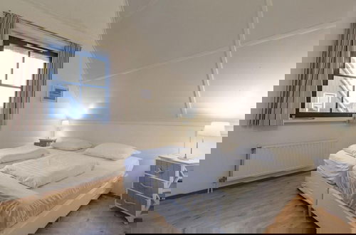 Foto 41 - Stylish and Modern Furnished Holiday Villa