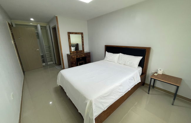 Koregon Condo & Villa - Photo 2
