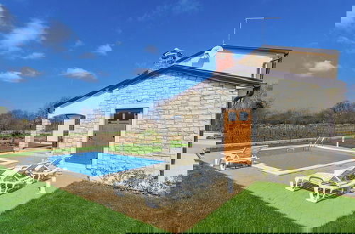 Photo 17 - Villa in Kma?i?i With Private Pool