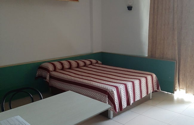 Apartaments Lloret Sun - Foto 13