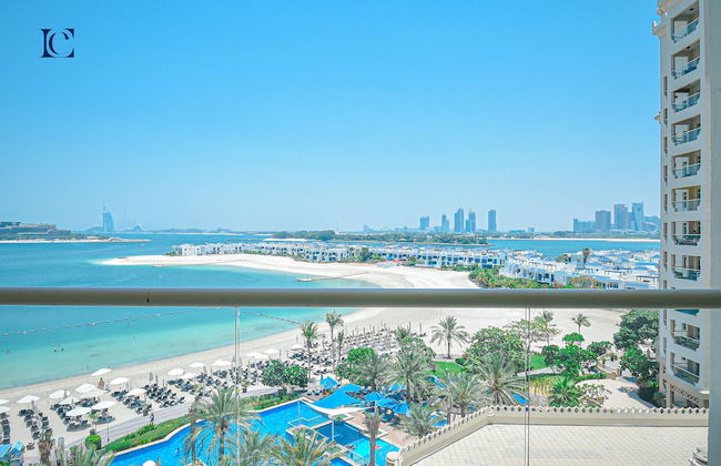 Palm Jumeirah's Spectacular Ocean-View Apartment - NBT - Foto 18