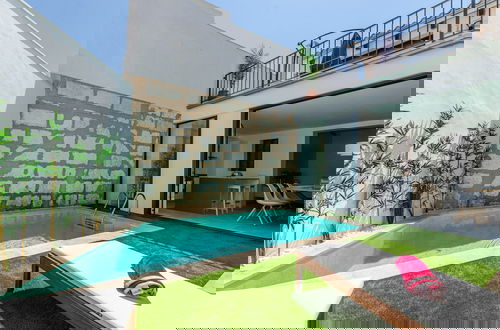 Foto 41 - Villa With Private Terrace