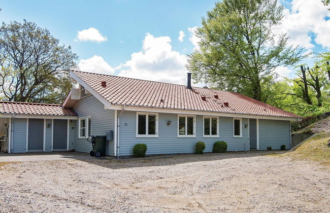 Bright Holiday Home in Glesborg near Beach - Foto 26