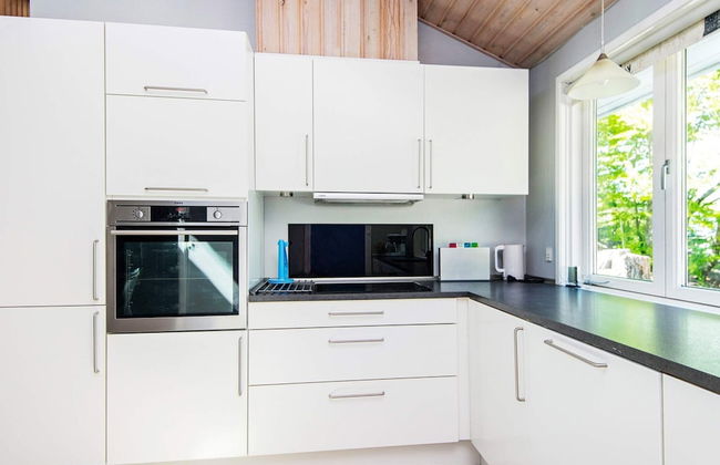 Bright Holiday Home in Glesborg near Beach - Foto 18