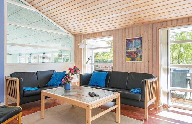 Bright Holiday Home in Glesborg near Beach - Foto 9