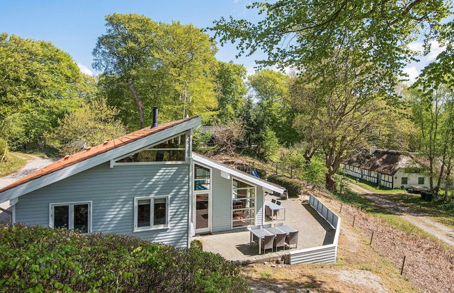 Bright Holiday Home in Glesborg near Beach - Foto 1