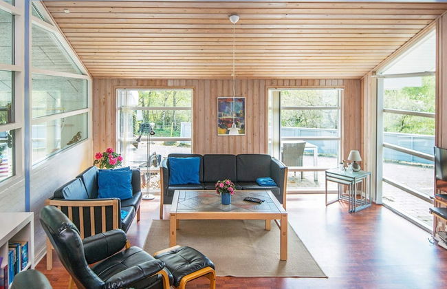 Bright Holiday Home in Glesborg near Beach - Foto 12