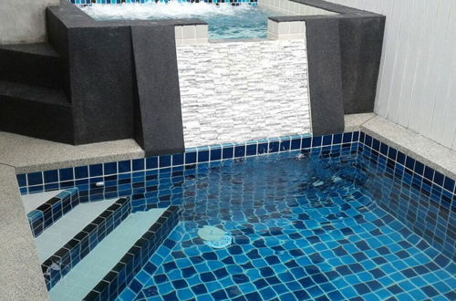 Photo 19 - Villa Rosa With Private Pool and Jacuzzi