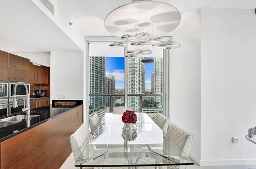 Photo 14 - LUXURY W HOTEL BRICKELL 2BD