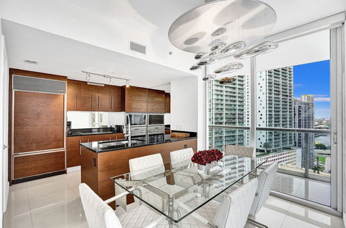 Photo 13 - LUXURY W HOTEL BRICKELL 2BD