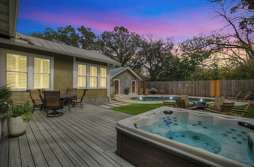 Photo 30 - Heart of Fredericksburg With Pool Hot-tub&grill