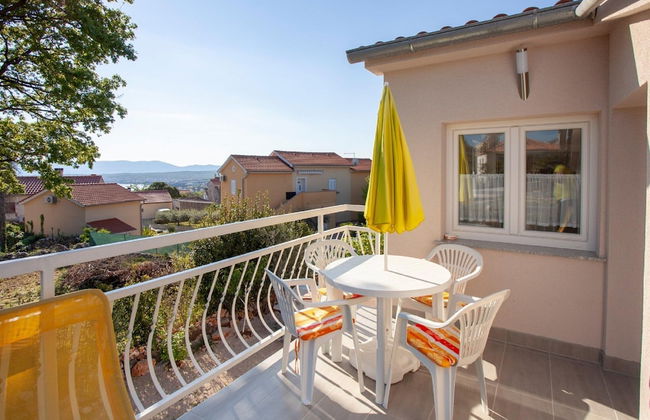 Apartment in Sveti Vid Near the Adriatic - Photo 13