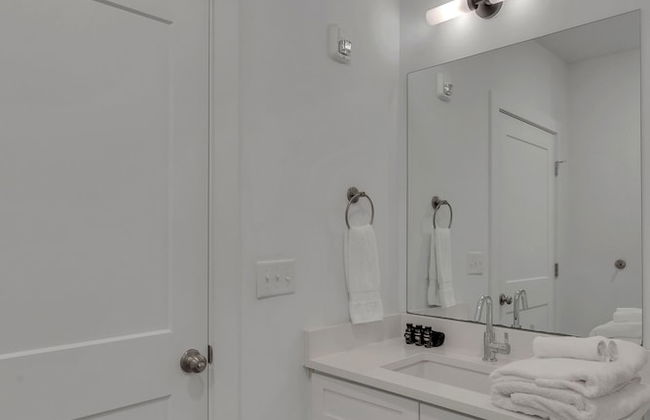 The Grove by AvantStay – Stylish Group Stay with Private Bathrooms - Foto 60