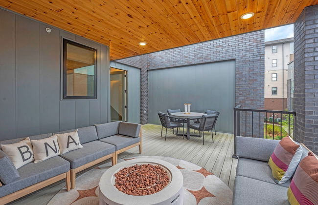 The Grove by AvantStay – Stylish Group Stay with Private Bathrooms - Foto 48