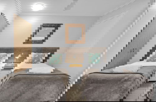Foto 37 - Rolling Surf Resort