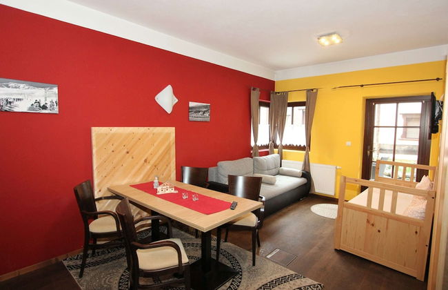 Spacious Apartment in Langenfeld With Sauna - Foto 1