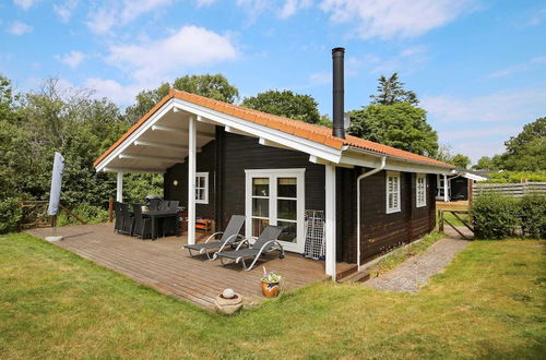 Photo 1 - Stylish Holiday Home in Føllenslev near Sea