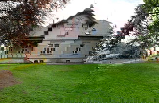 Foto 1 - Spacious Holiday Home in Sluknov With Private Garden