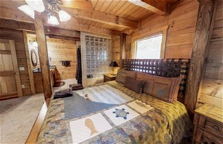Foto 3 - Smoky Mountain Lodge