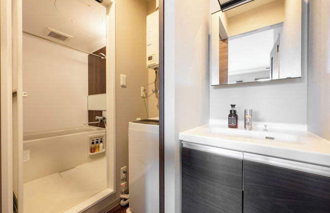 Minn Chitose - Photo 34