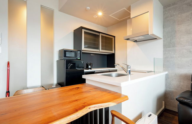 Minn Chitose - Photo 25