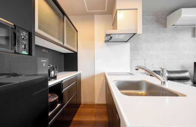 Minn Chitose - Photo 29