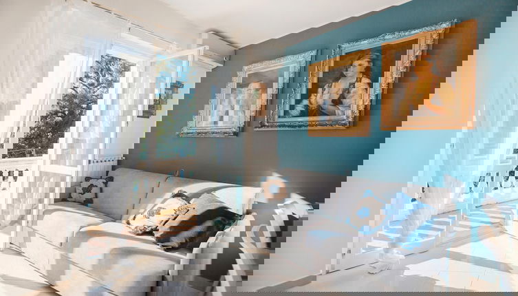 Photo 1 - Art Apartment with Sea View