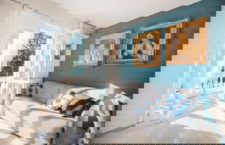Photo 1 - Art Apartment with Sea View