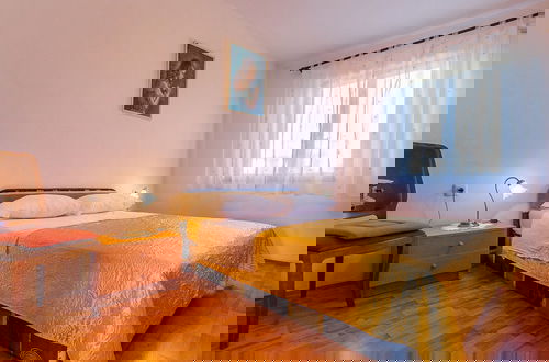 Foto 2 - Spacious Apartment With Large Covered Terrace