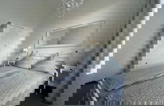 Foto 3 - Holiday Apartment With the Sound of the sea