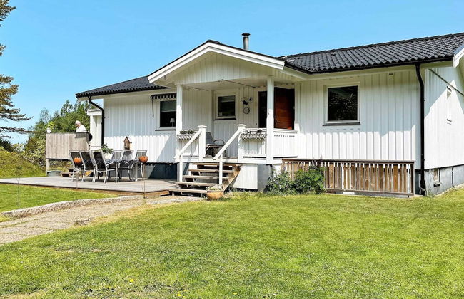 6 Person Holiday Home in Uddevalla-by Traum - Foto 1