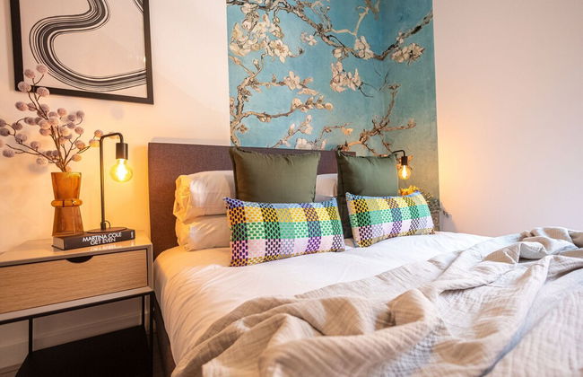 One Bed Apartment Gem Steps to City by Belvilla - Foto 2