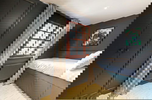 Foto 13 - Stylish Riverside Retreat in Central London