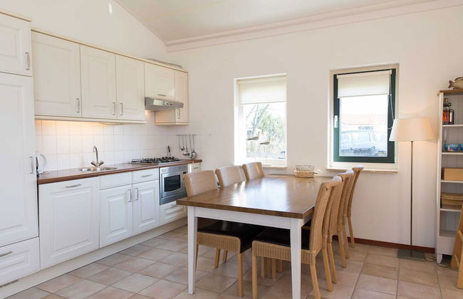 Well-kept Bungalow With Dishwasher Near the Beach - Foto 4