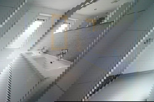 Foto 19 - Casa de 2 quartos em Nunspeet com piscina e terraço