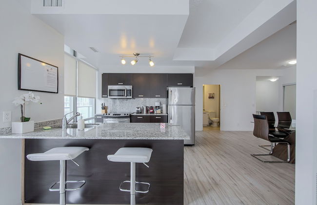 Altitude Suites Bay Street by Teristo Group - Photo 53