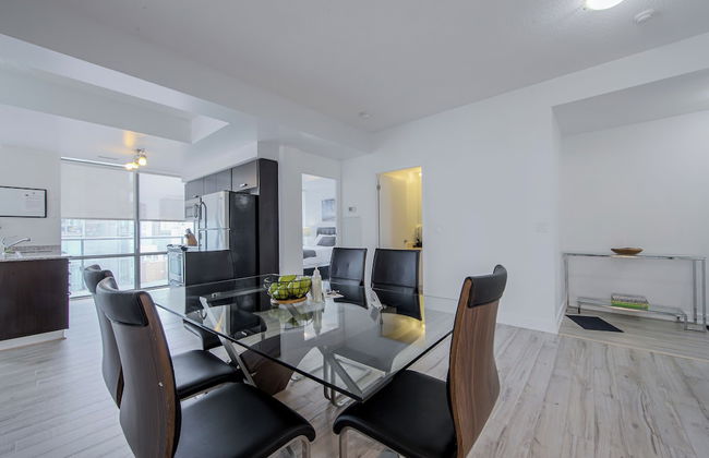 Altitude Suites Bay Street by Teristo Group - Photo 35