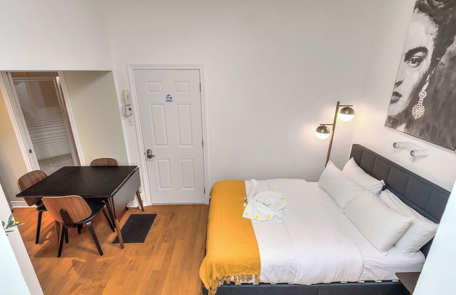 Apartment & Studio - Photo 33