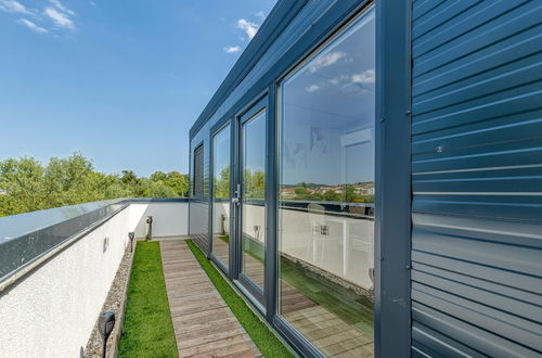 Photo 15 - Rooftop Home With Whirlpool & Sauna