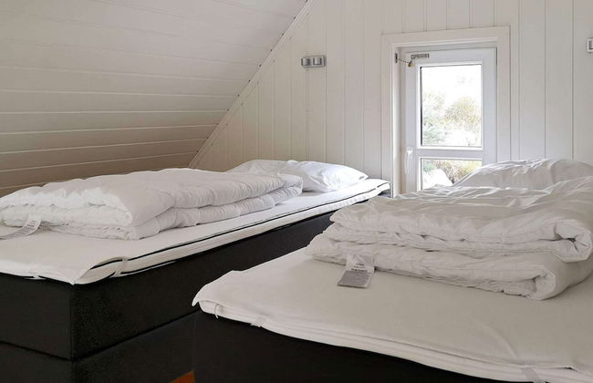 6 Person Holiday Home in Urangsvag - Foto 4