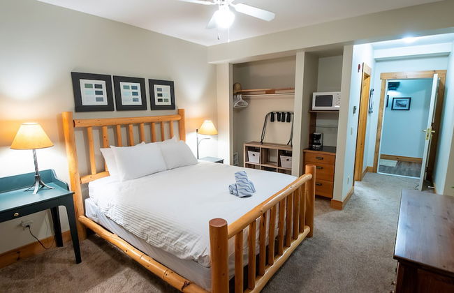 Timberline Lodges by Fernie Lodging Co - Foto 36