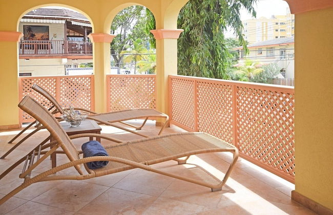 Modern 2-bed Apt Near Beach In St. Lawrence Gap 2 Bedroom Apts by Bluescape - Foto 56