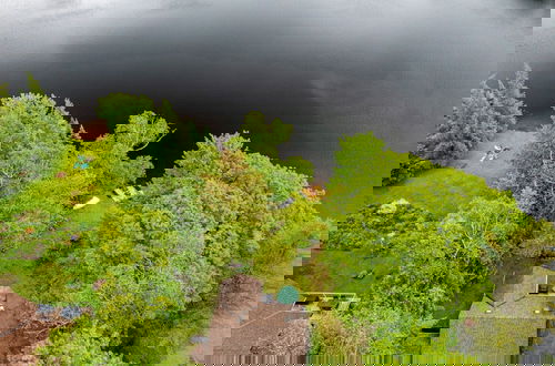 Foto 53 - Bear Essentials Lakefront Hideaway