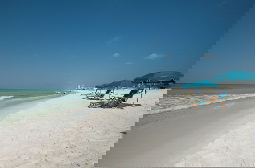 Foto 44 - 8226 is an upstairs pet friendly studio located in Sandpiper Cove by RedAwning