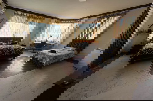 Foto 5 - Mega Suite en PB al lado del San Marino