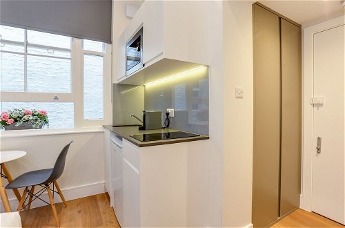 Foto 36 - Queensborough Terrace Service Apartments by Concept Apartments