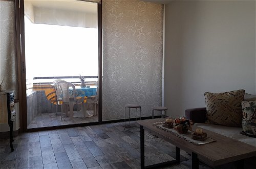 Photo 11 - Immaculate 2-bed Chalet in Kaslik