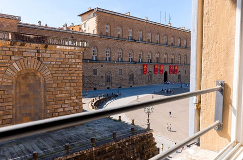 Photo 22 - Impressive 4 Bedroom Apartment in Front of Pitti Palace Piazza Pitti I