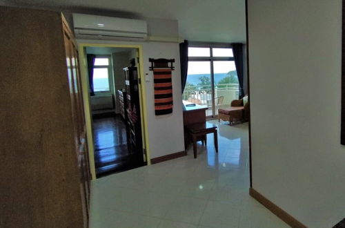 Photo 8 - 9B Spacious sea View Apartment Karon Beach Front