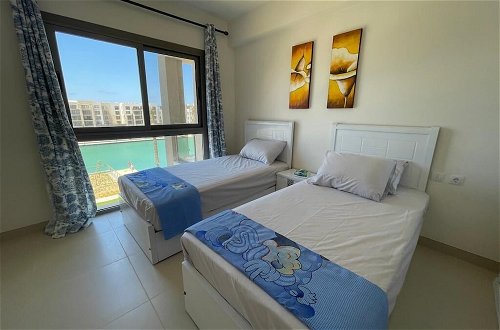 Foto 7 - Marassi 3 bedroom with marina view 8g